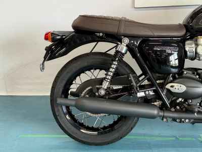Triumph Bonneville T120B 2021