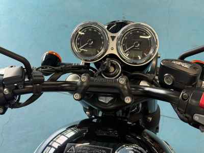 Triumph Bonneville T120B 2021