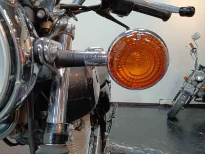 Yamaha SR400 2021