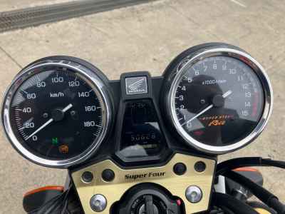 Honda CB400SF 2016