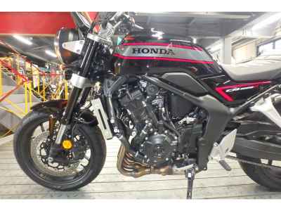 Honda CB1000F 2025