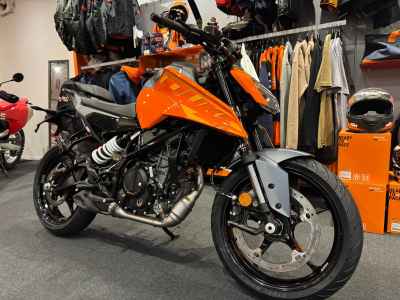 KTM 250 Duke 2024