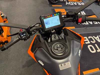 KTM 250 Duke 2024