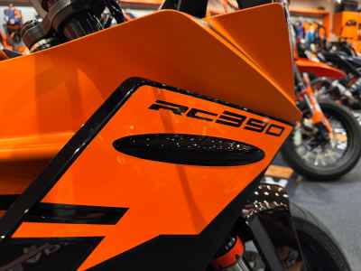 KTM RC 390 2022