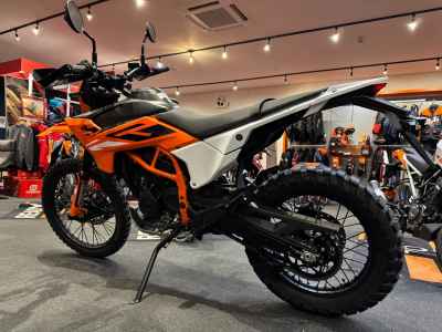 KTM 390 Enduro R 2025