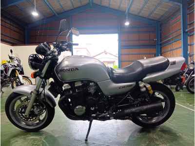Honda CB750L 2010
