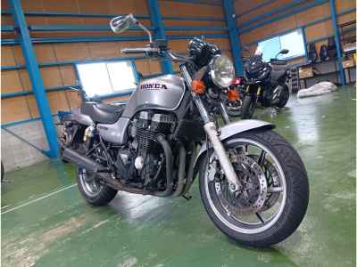 Honda CB750L 2010