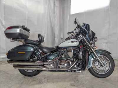 Suzuki Intruder 400 Classic 2010