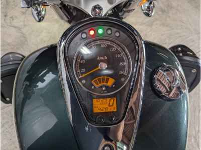 Suzuki Intruder 400 Classic 2010
