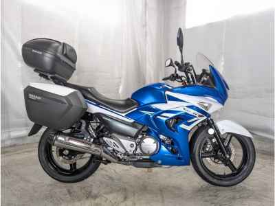 Suzuki GSR250F
