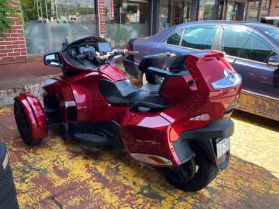 Can-Am Spyder RT-S 2015