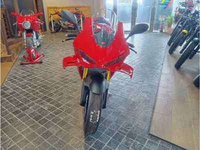 Ducati Panigale V4S 2026