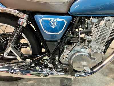 Yamaha SR400 2020