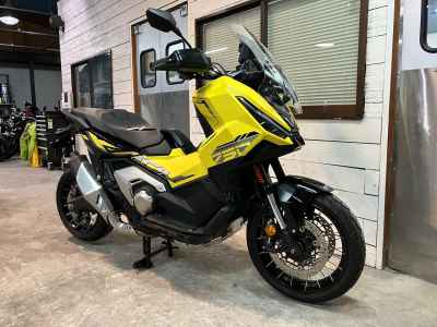 Honda X-Adv 750 2025