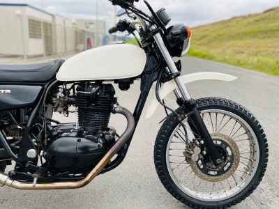 Kawasaki 250TR