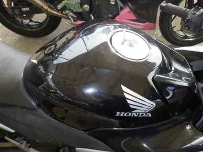 Honda CBR250R 2011