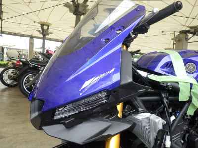 Yamaha YZF-R25 2025