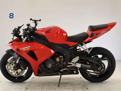 Honda CBR1000RR 2006