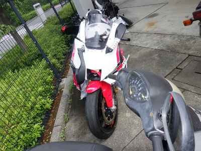 Yamaha YZF-R9 2025