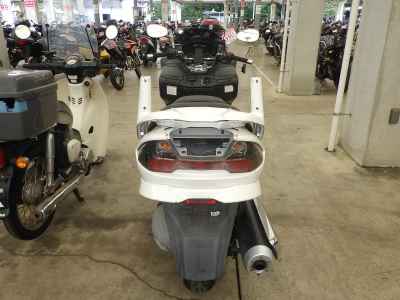Suzuki Skywave 250S