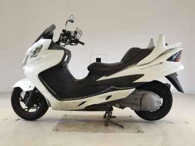 Suzuki Skywave 250S