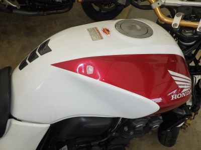 Honda CB400SF 2016