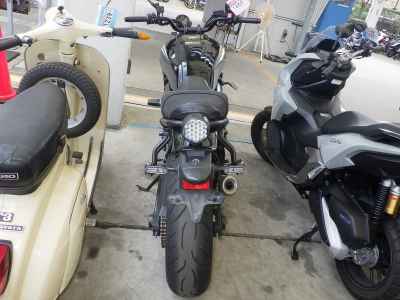 Yamaha XSR700 2023
