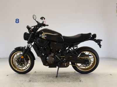 Yamaha XSR700 2023