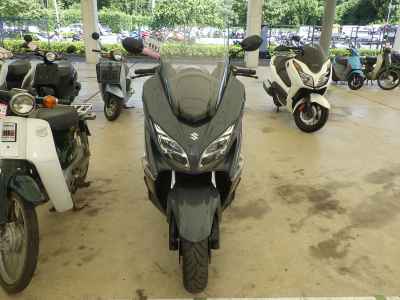 Suzuki Burgman 400 2022