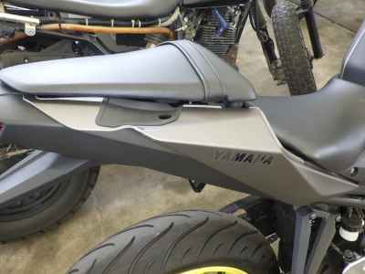 Yamaha YZF-R25 2015