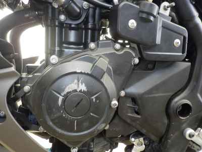 Yamaha YZF-R25 2015