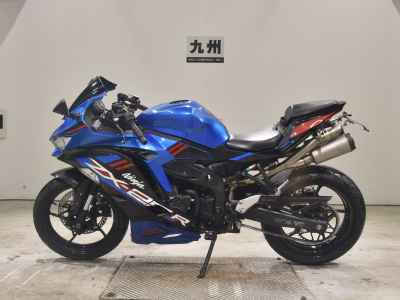 Kawasaki Ninja ZX-25R 2022
