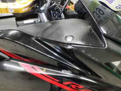 Yamaha YZF-R25 2016