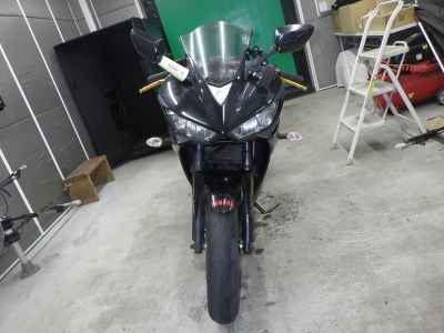 Yamaha YZF-R25 2016
