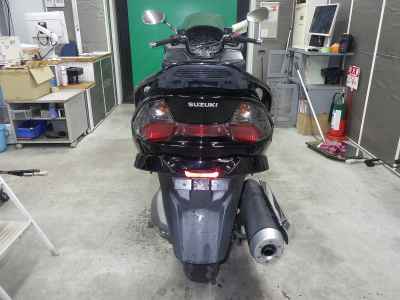 Suzuki Skywave 250S