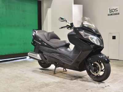 Suzuki Skywave 250S