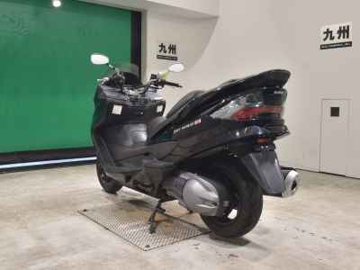 Suzuki Skywave 250S