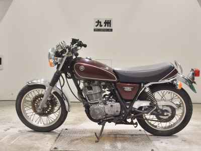 Yamaha SR400 2015