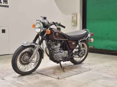 Yamaha SR400 2015