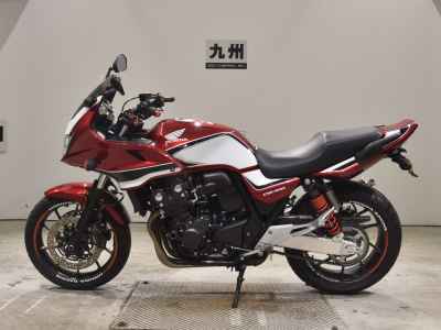 Honda CB400 Super Boldor 2021