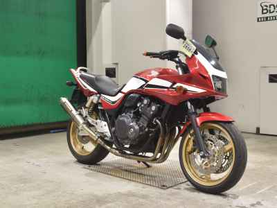 Honda CB400 Super Boldor 2014