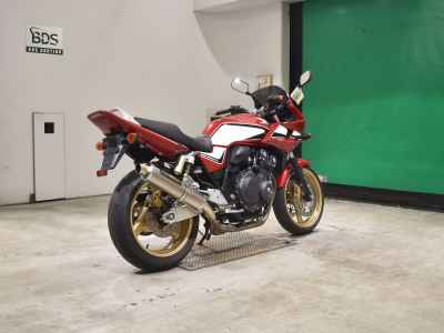 Honda CB400 Super Boldor 2014