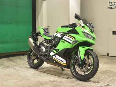 Kawasaki Ninja ZX-4RR 2025