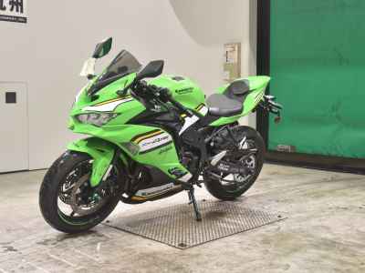 Kawasaki Ninja ZX-4RR 2025