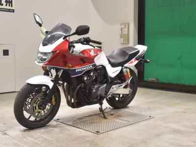 Honda CB400 Super Boldor 2014