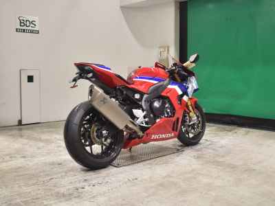 Honda CBR1000RR SP 2024