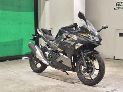 Kawasaki Ninja 400 2022