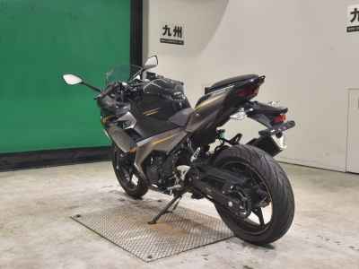 Kawasaki Ninja 400 2022