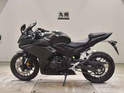 Honda CBR400R 2025