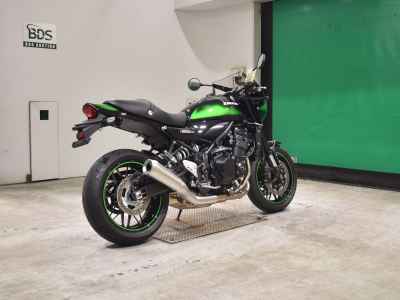 Kawasaki Z900RS Cafe 2025